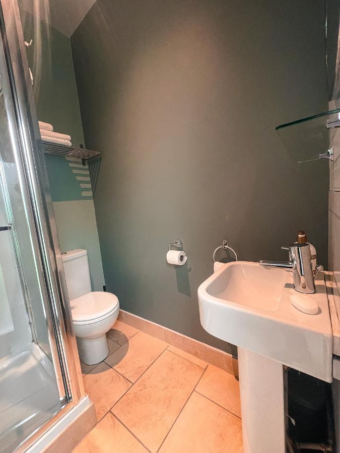 The Blue Door Apartment カアーサイビーン エクステリア 写真