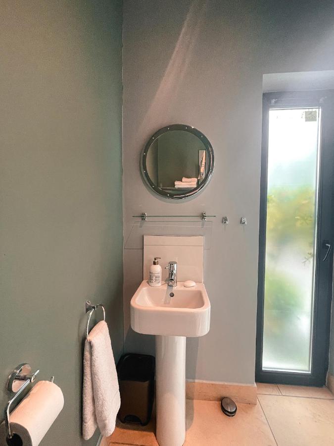 The Blue Door Apartment カアーサイビーン エクステリア 写真
